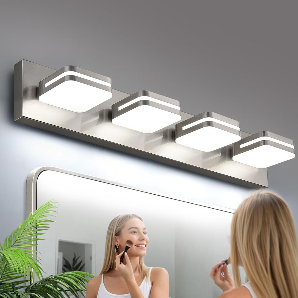 Torondo 360° rotate vanity light front view showing makeup-ready illumination