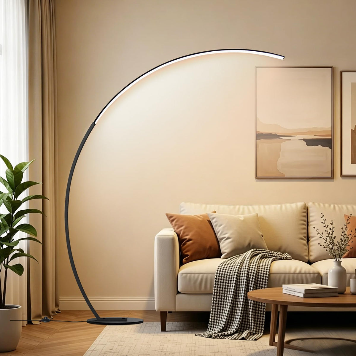 Torondo metal-base lamp features a sturdy, stable foundation.