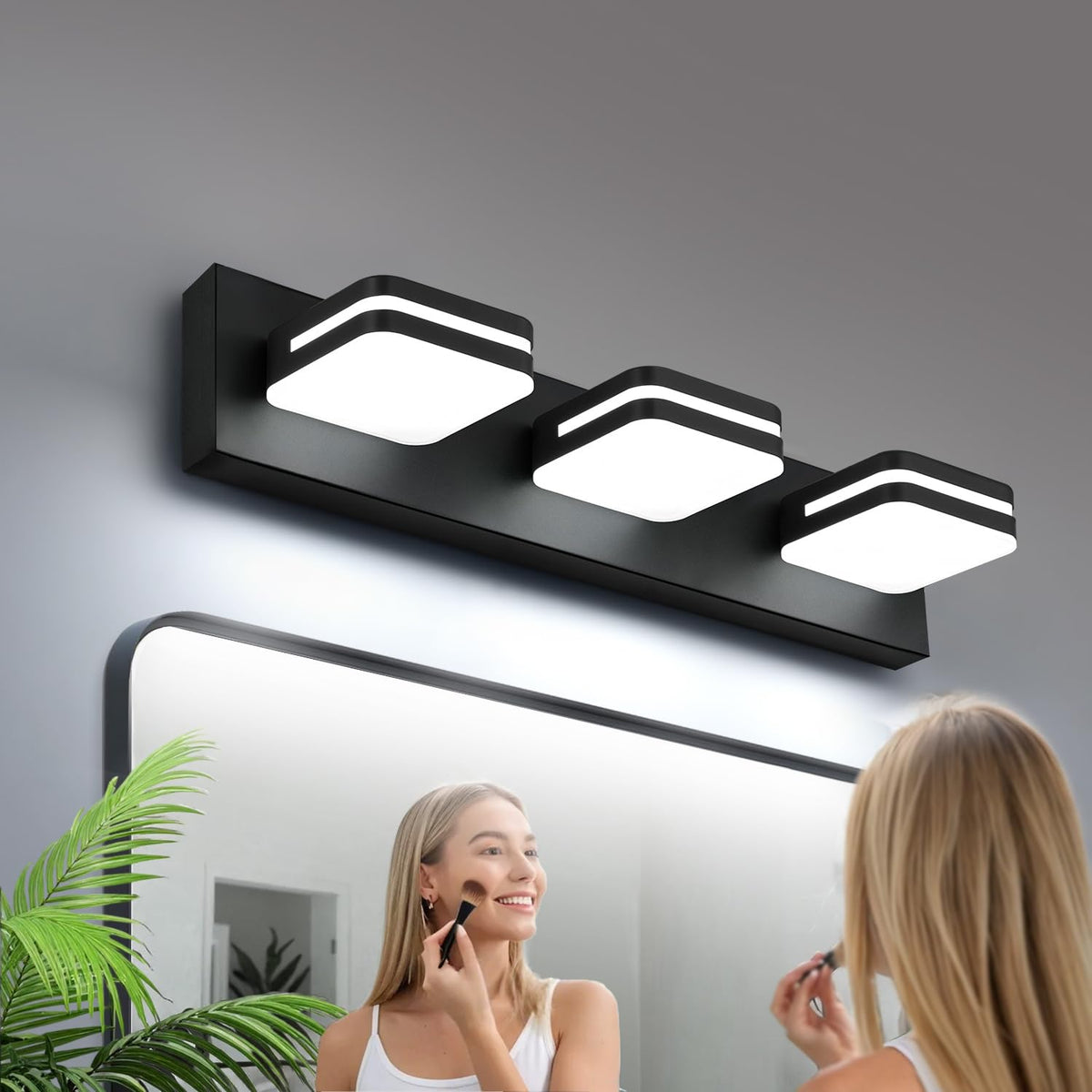 Torondo vanity light with 360° swivel for versatile lighting above mirror