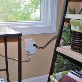 Tower GFCI 5-outlet adapter with power indicator shows easy status for indoor use