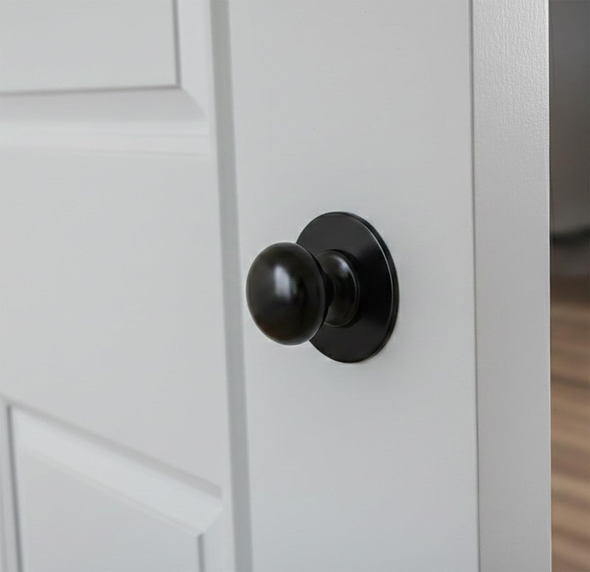 Trust4Care fingerprint-resistant coating keeps surfaces clean