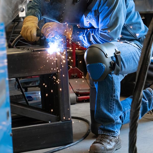 TSE Safety TrueFlex GEL Knee Pad heavy-duty outer shell shields against impact and abrasion.