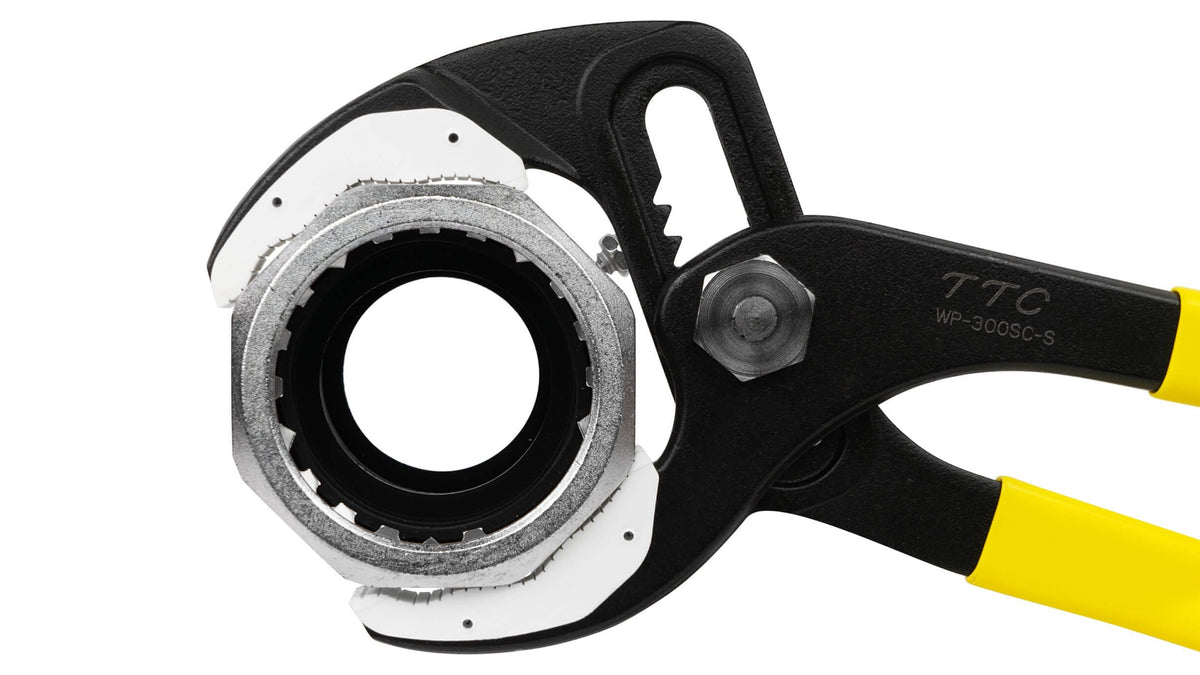 Tsunoda WP-300SC-S side view highlighting compact profile for tight spaces