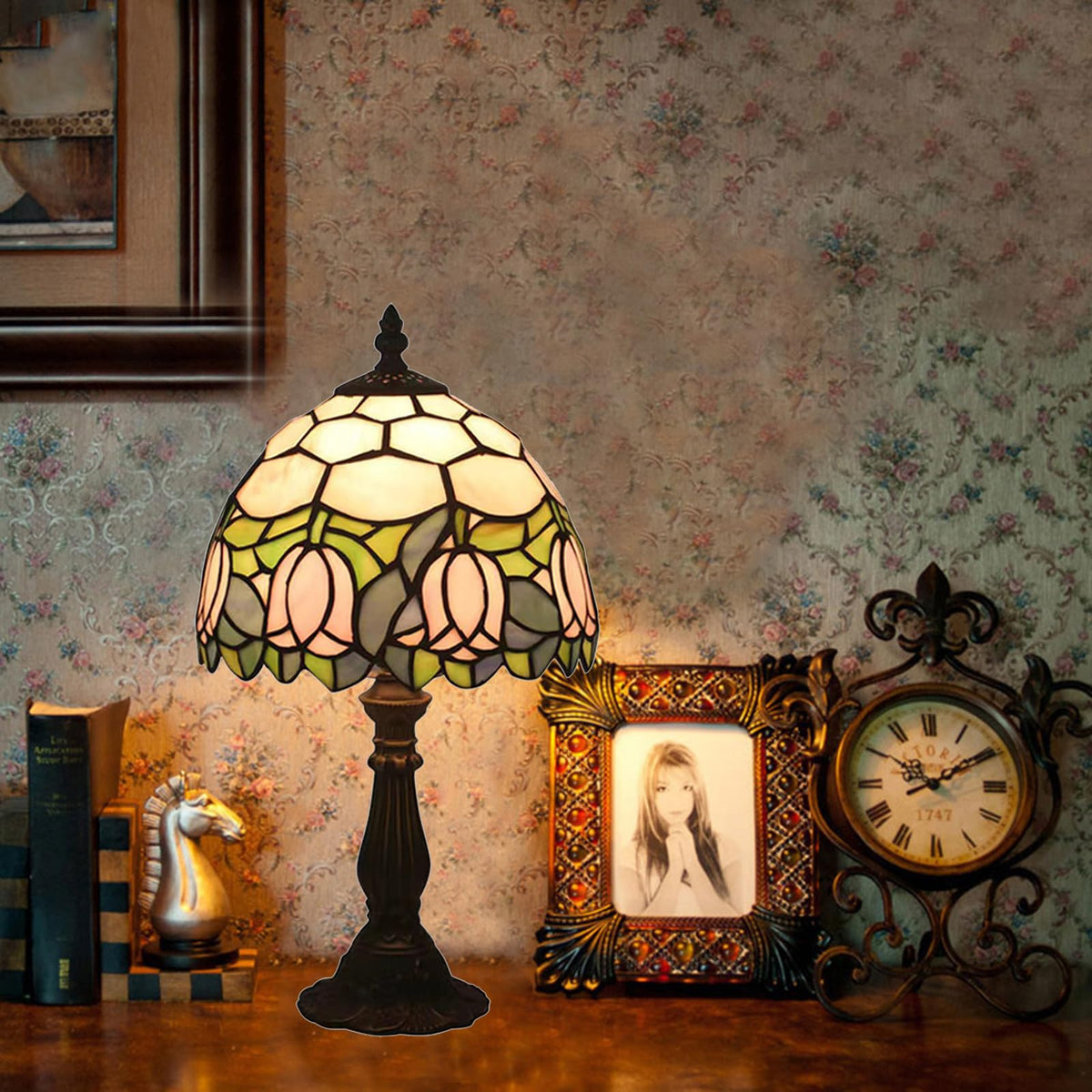 tuomoxte LED bulb included for immediate, energy-efficient use.