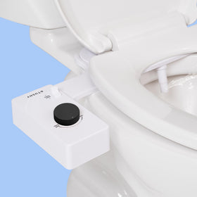 TUSHY Classic 3.0 seat front view in white and matte black for universal fit