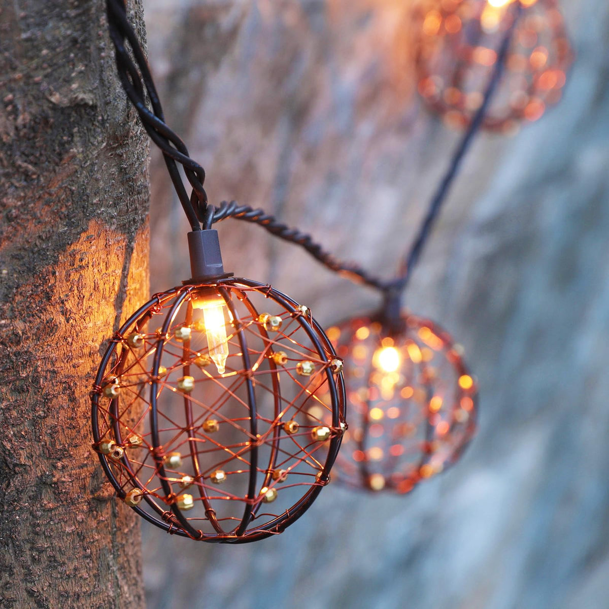 TWINKVILLA copper wire lantern string delivers soft warm light on porches and gardens