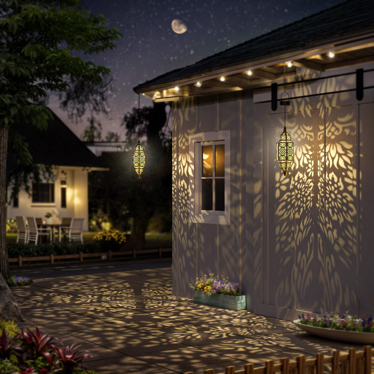 Twinkya all-weather metal lantern withstands rain and rust for outdoor decor