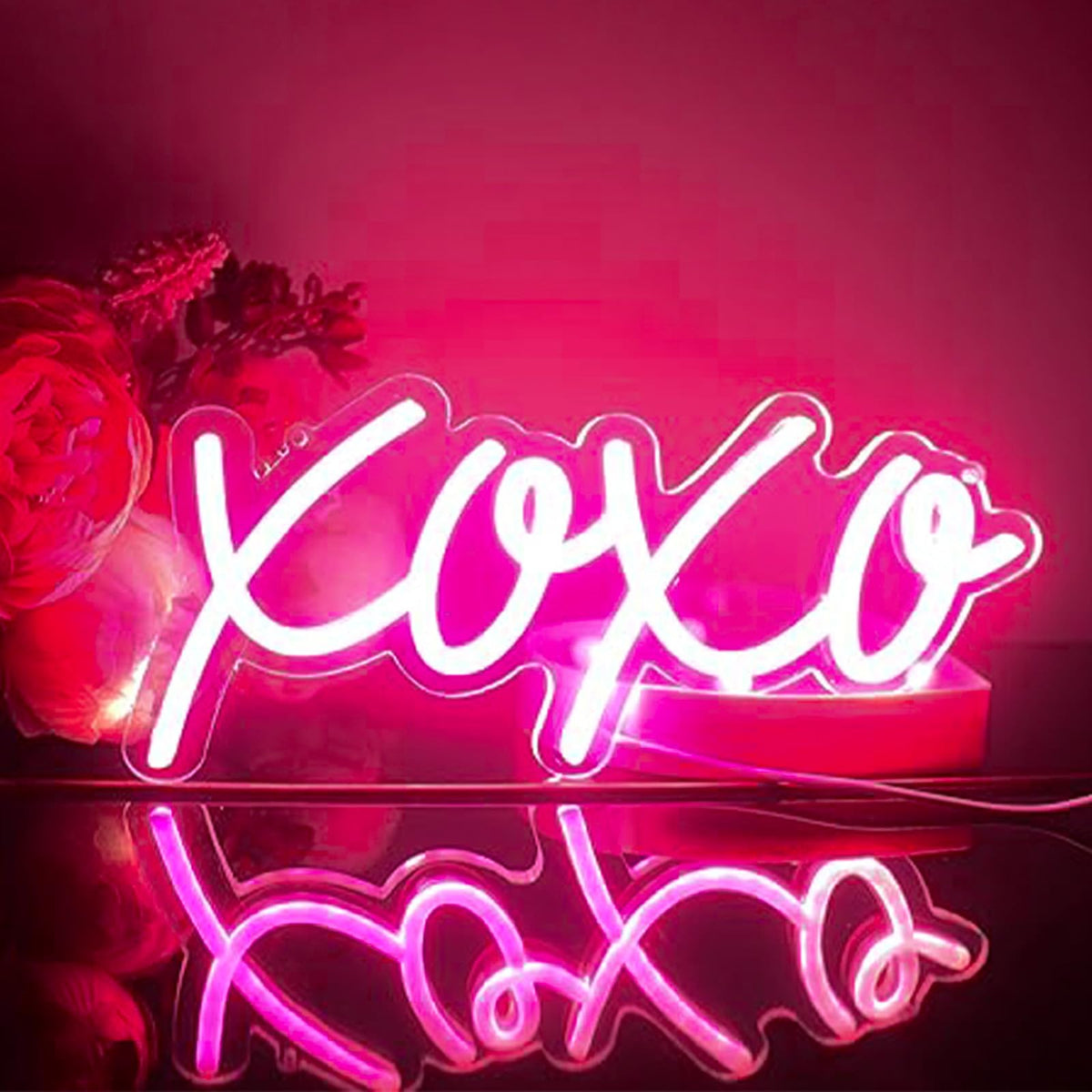 Ulalaza Neon Light Sign XOXO wall-mount display adds visual flair.