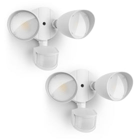 UME 2-pack LED security lights illuminate the porch with motion sensing for better visibility