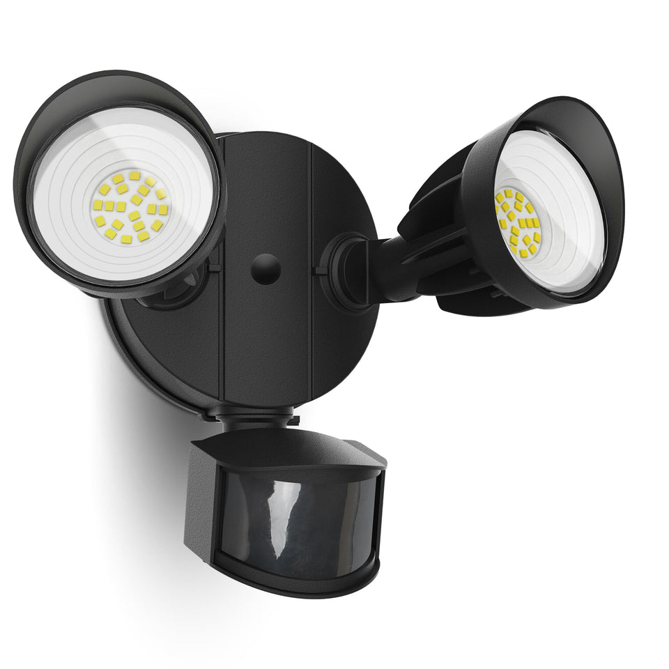 UME LED security light front view with 27W brightness for outdoor spaces.