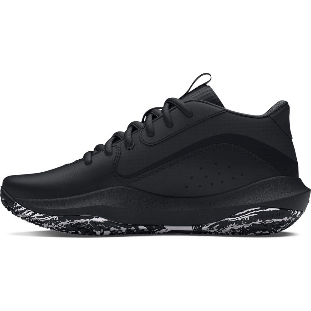 Under Armour Lockdown 7 grade-school shoe top view highlights durable construction.