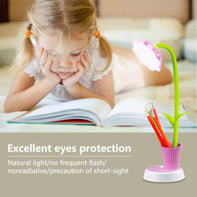 Uniwit 360-degree gooseneck for precise light positioning.
