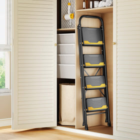 Urackify kitchen setup illustrates easy reach for cabinets and ceilings.