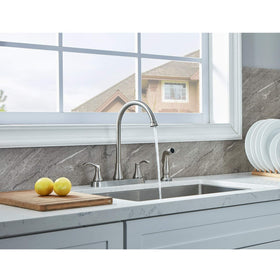 VALISY 3-4 hole faucet in brushed nickel suited for retrofit setups