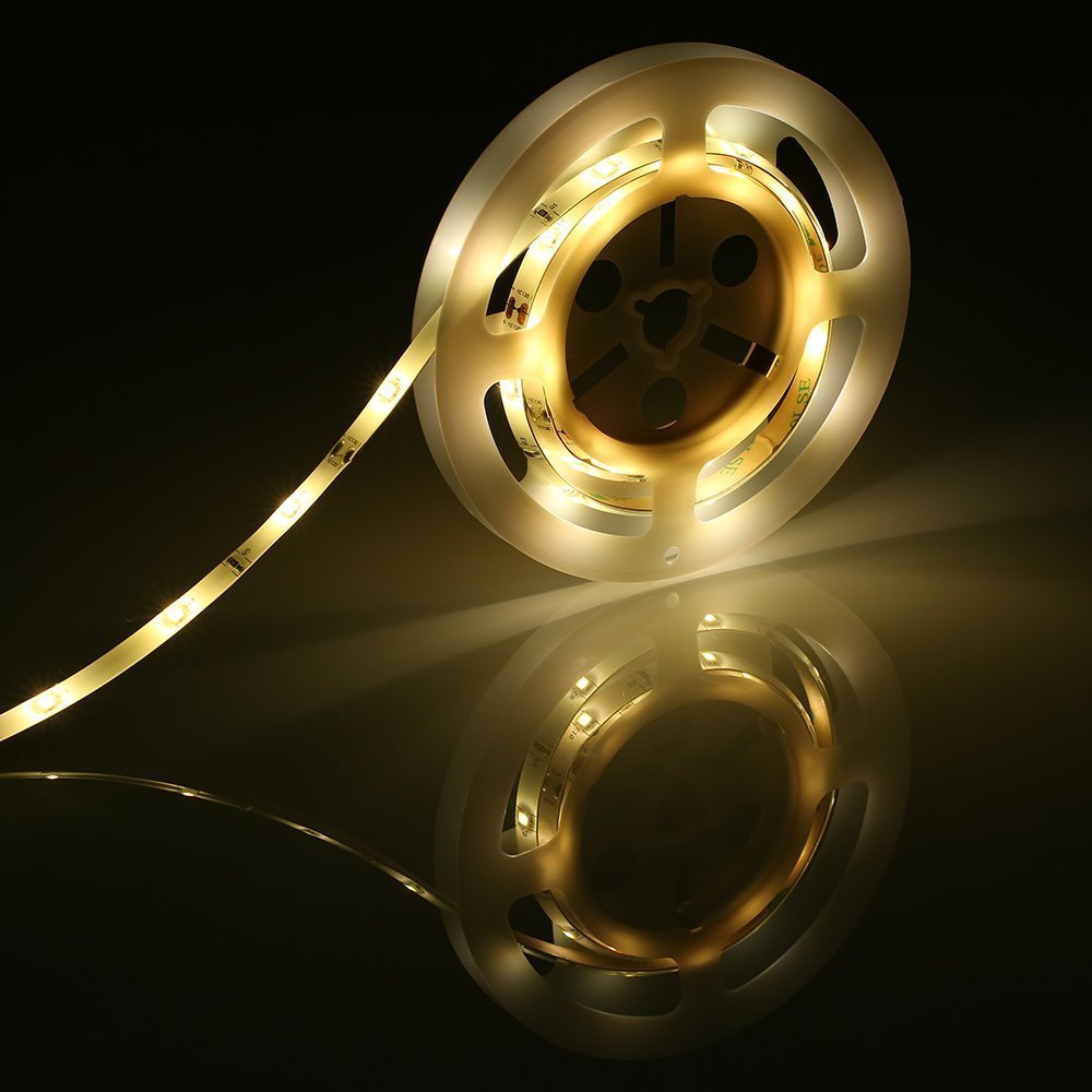 Vansky under-bed LED strip with PIR sensor provides gentle bedroom guidance.