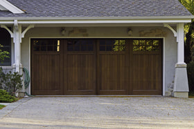 Covers up to 250 sq ft per quart with even color.