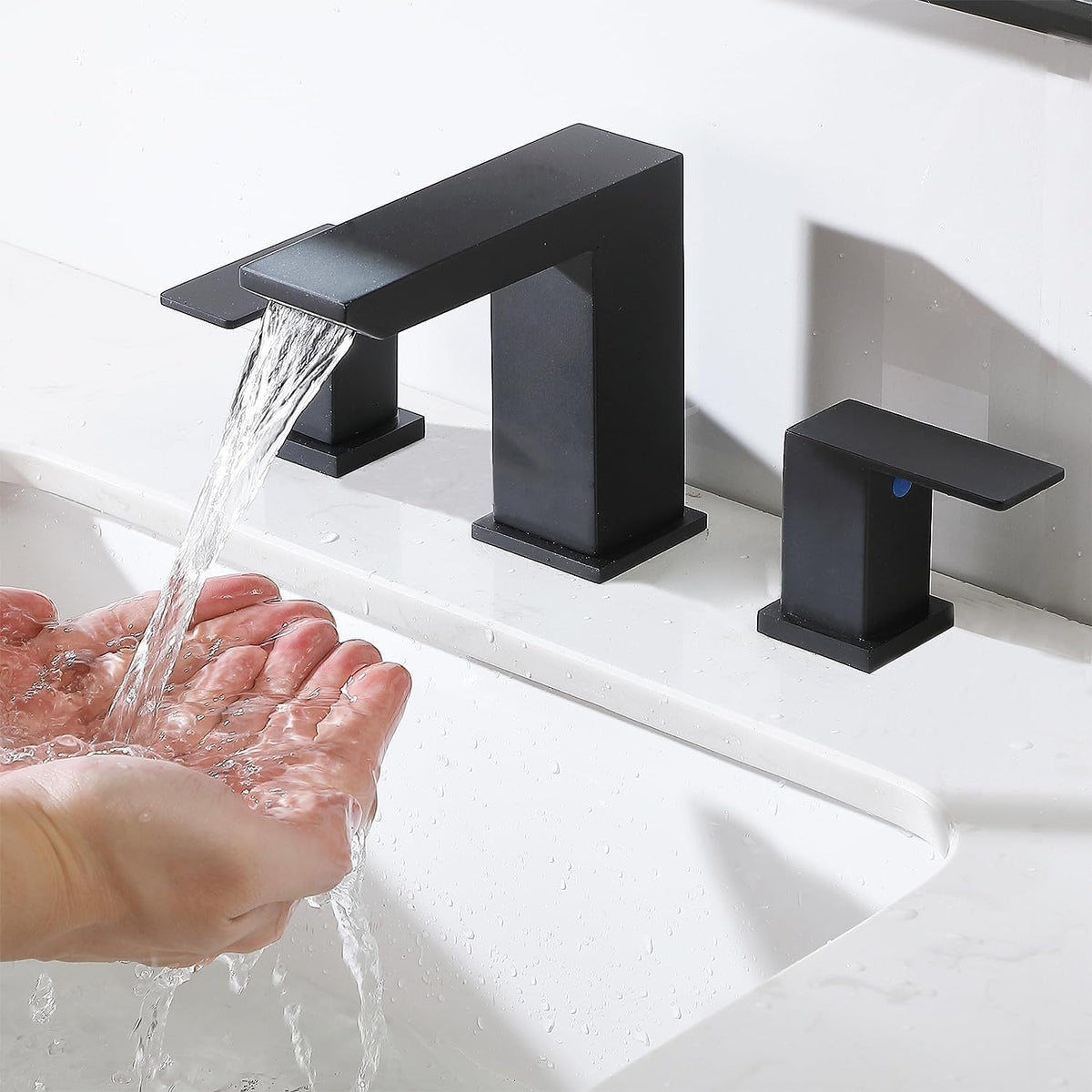 VCCUCINE brass core construction ensures durability and stability