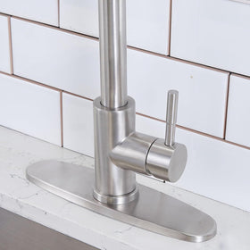 VCCUCINE high-arc spout provides room for pots and multitasking.