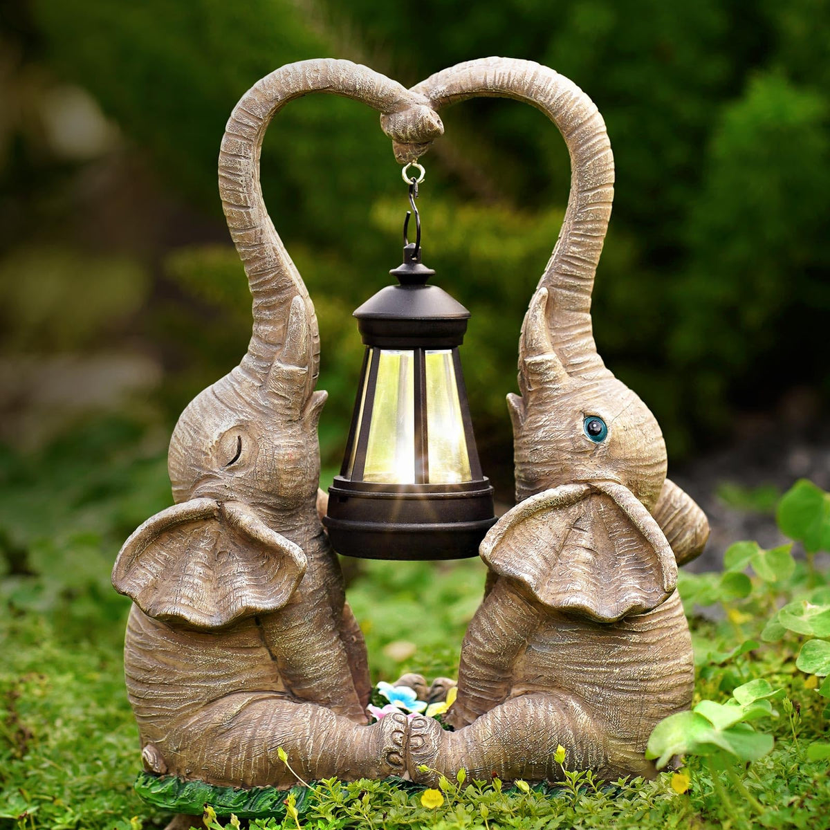 Vereemy gift-set elephant decor suitable for moms and garden lovers.