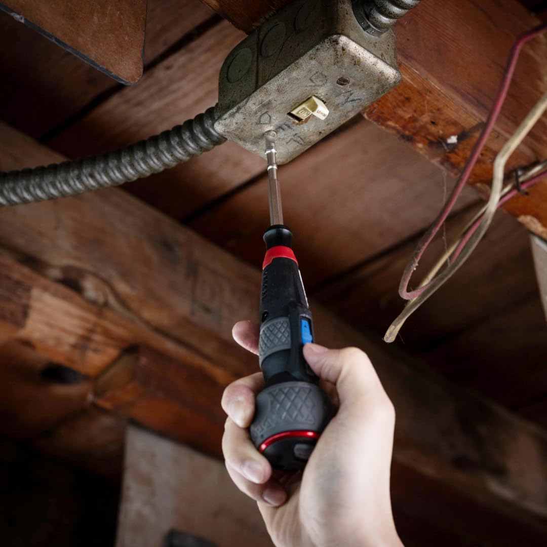 VESSEL e-ASSIST screwdriver in action with three speed settings for diverse tasks.