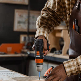 VESTTIO compact 10-piece set fits neatly in a toolbox.