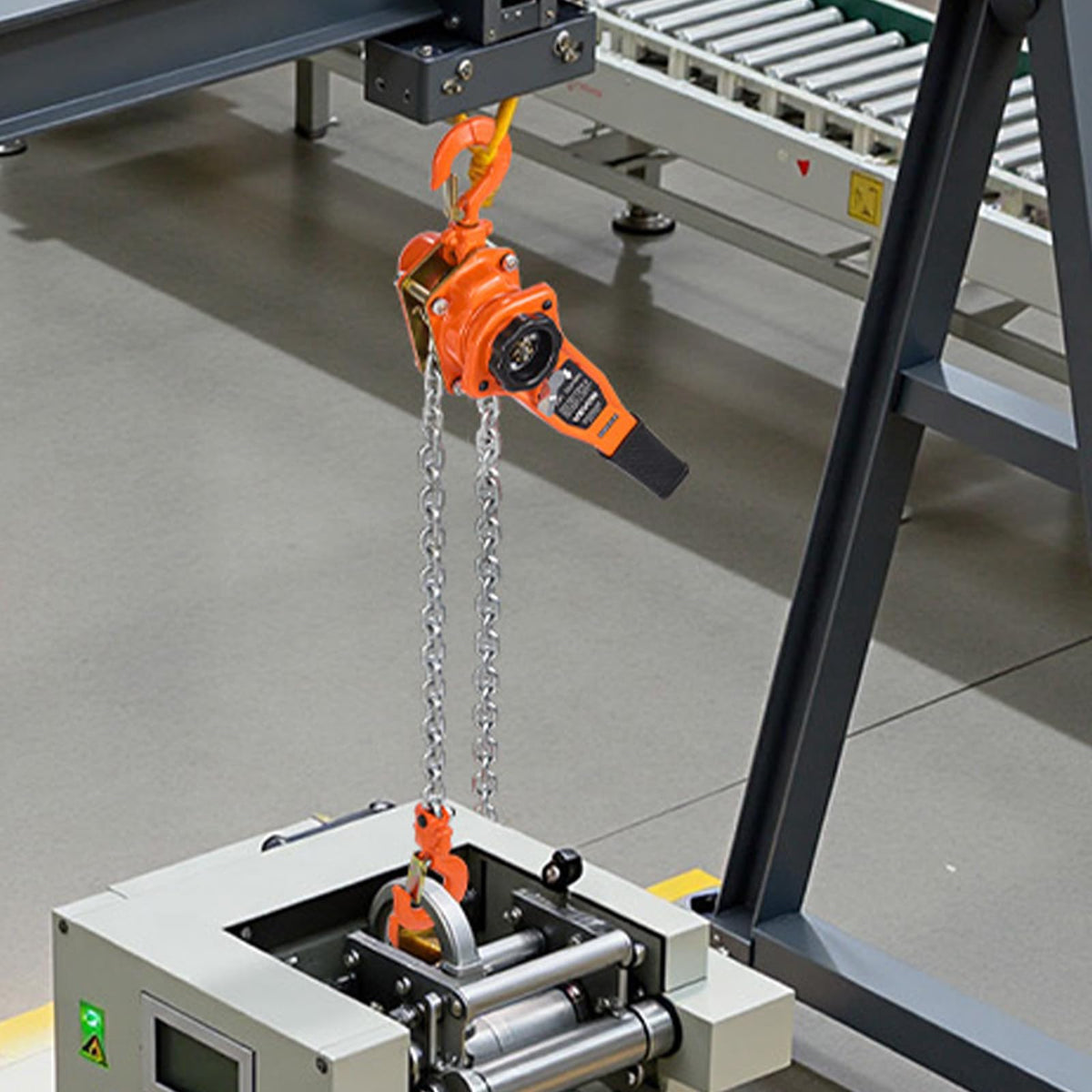 VEVOR compact design fits confined spaces and garages.