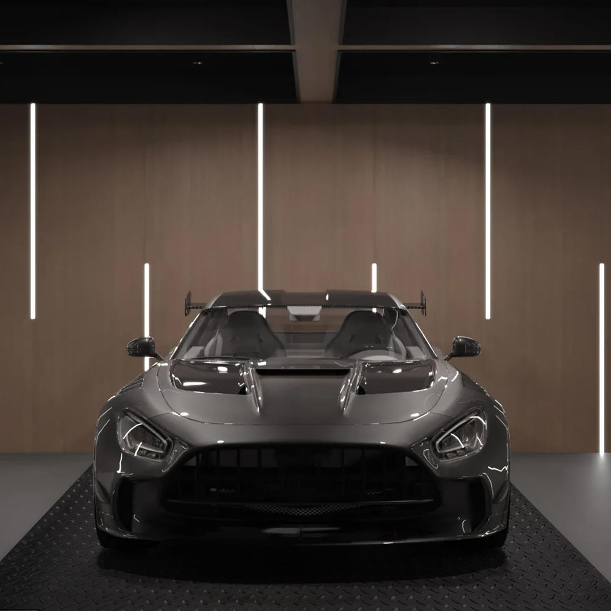 VEVOR customizable-size mat adapts to various garage layouts.
