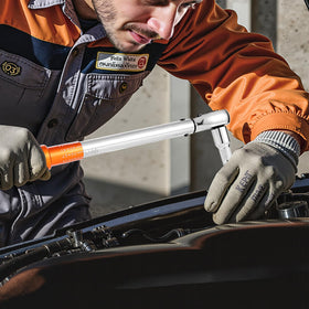 VEVOR quick-socket-change feature simplifies swapping sockets during work.