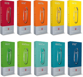 Victorinox Classic SD black casing showing sleek Swiss design