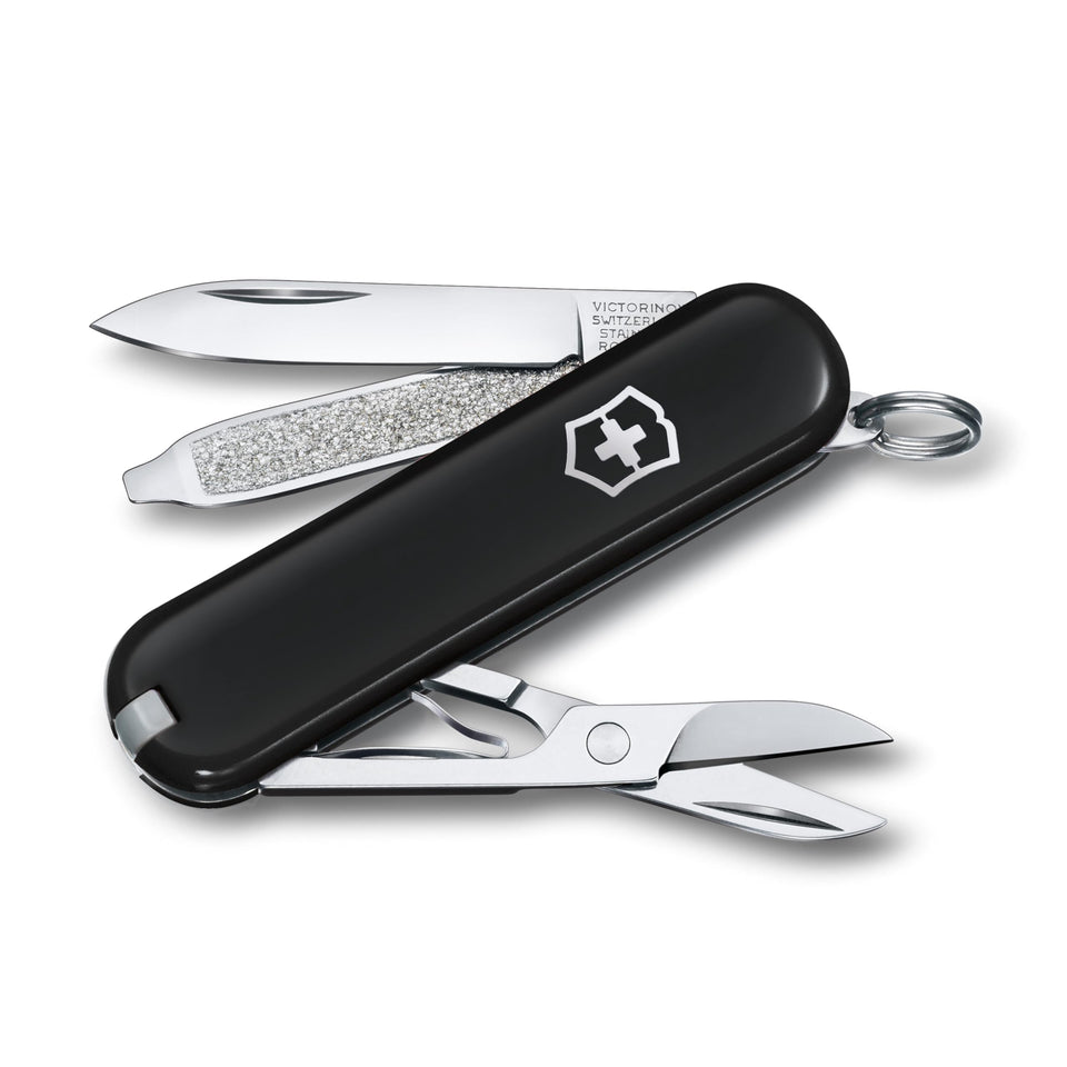 Victorinox Classic SD small blade for quick tasks on the go