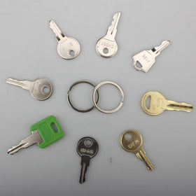 VIDABTE CH545 key for truck and RV toolbox testing with clear identification.