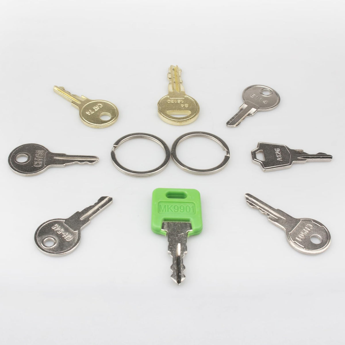 VIDABTE E114 key for paper dispenser testing in facility safety scenarios.