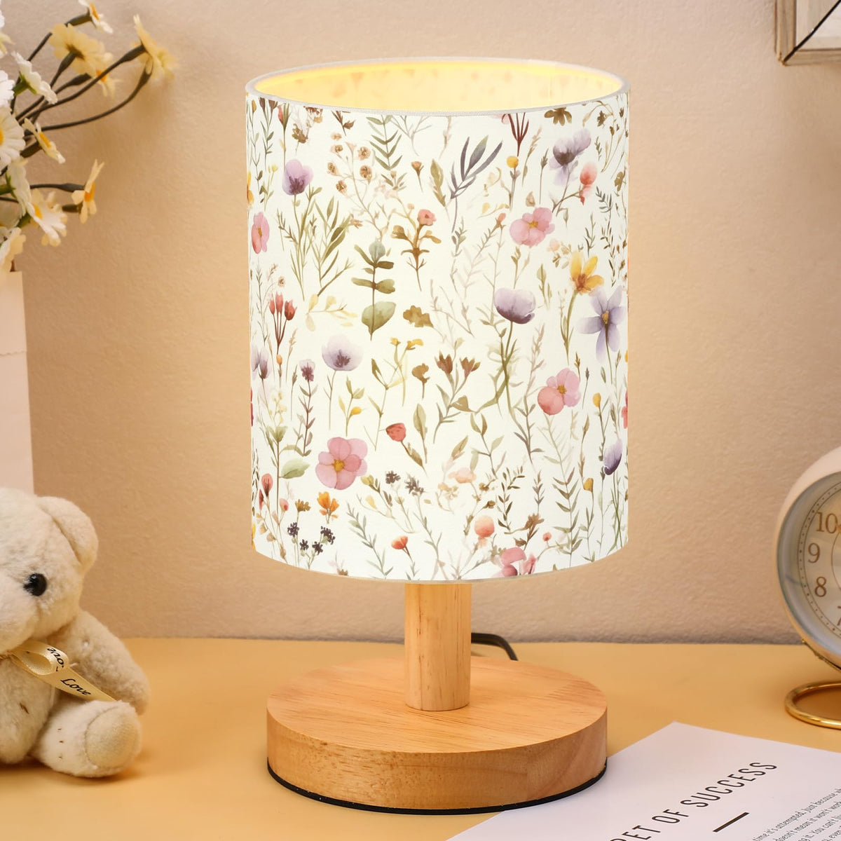 VIHOSE Wildflower lamp base shows sturdy wooden stand for safe bedside lighting.