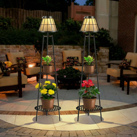 VISFLAIR energy-saving solar-powered lighting reduces cords and energy use.