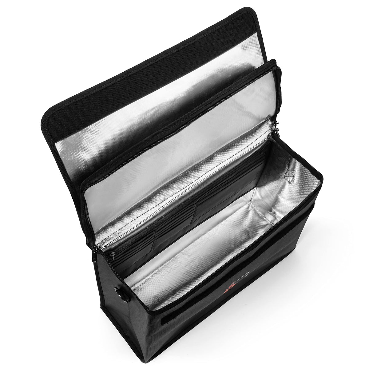 Vivodox heavy-duty metal zippers and buckles increase durability