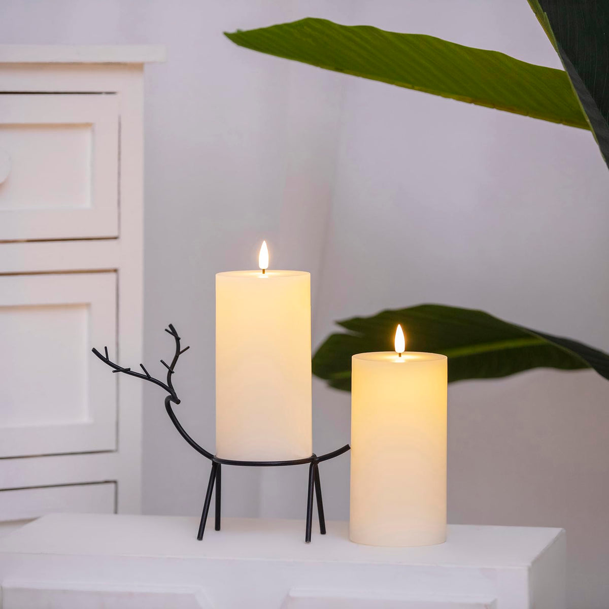 Volnyus timer-enabled candles provide 24-hour cycle scheduling