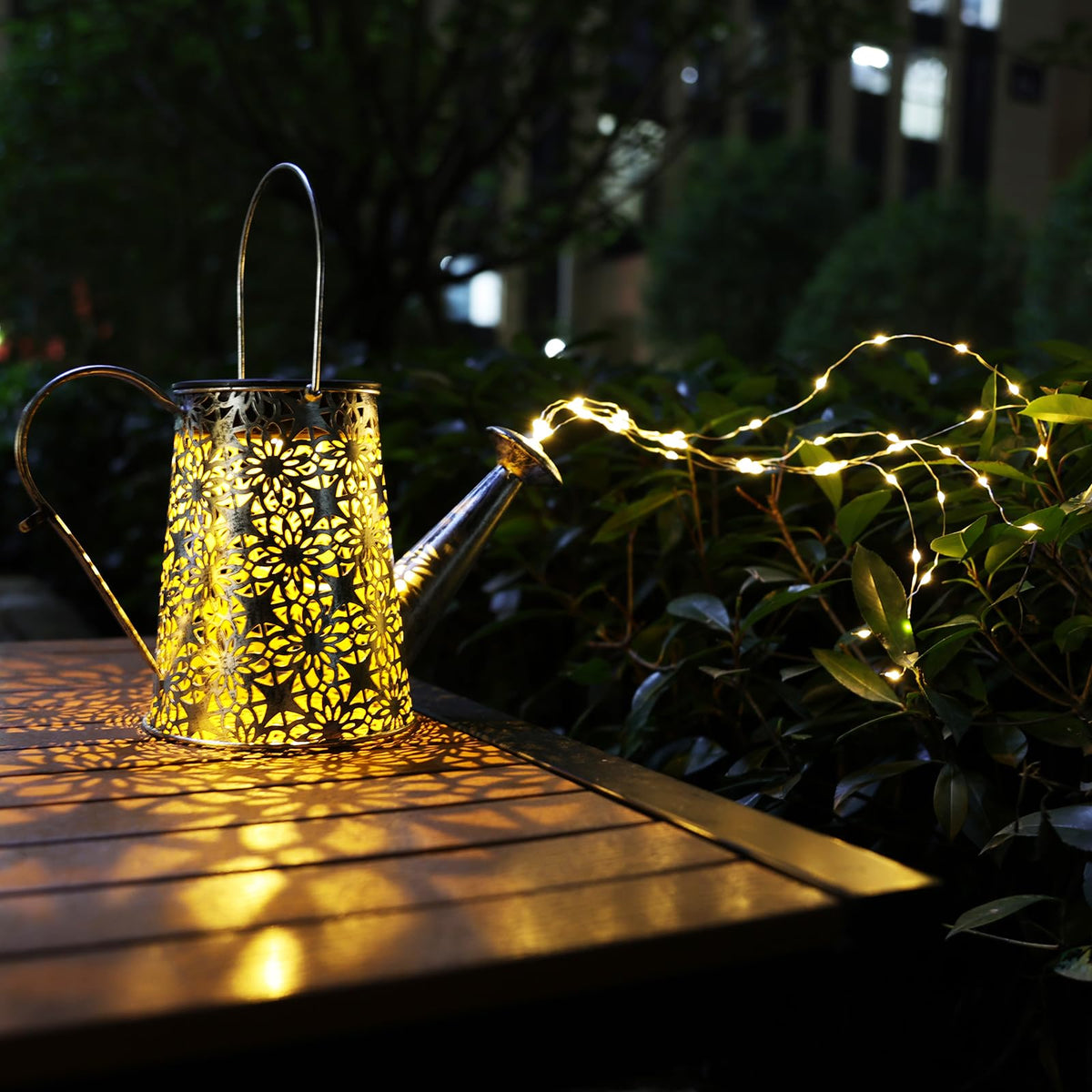 VOOKRY IP65 waterproof lights endure rain and snow.