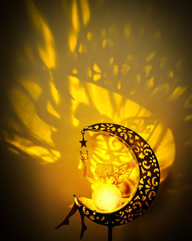 Vuees moon-lit garden stake adds magical accent to patios