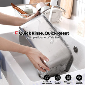 WAGENSTEIGER stainless steel surface highlighting stain- and odor-resistance.