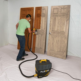 Wagner FLEXiO 5000 lock-n-go cleanup simplifies material changes.