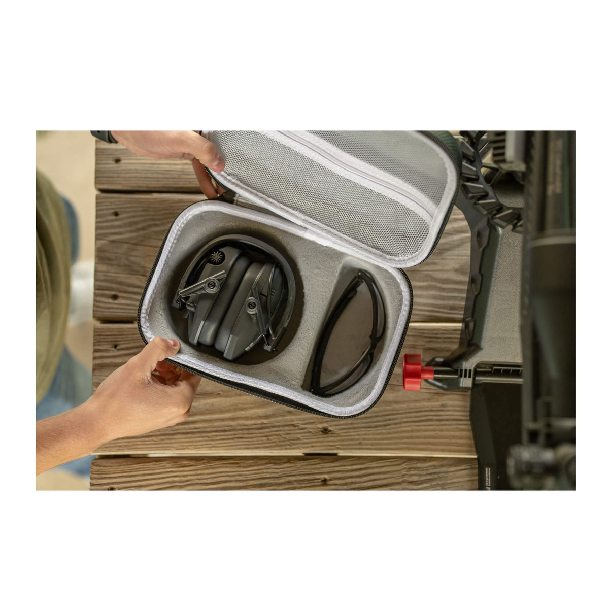 Walker's durable EVA shell provides rugged protection against bumps and dust.