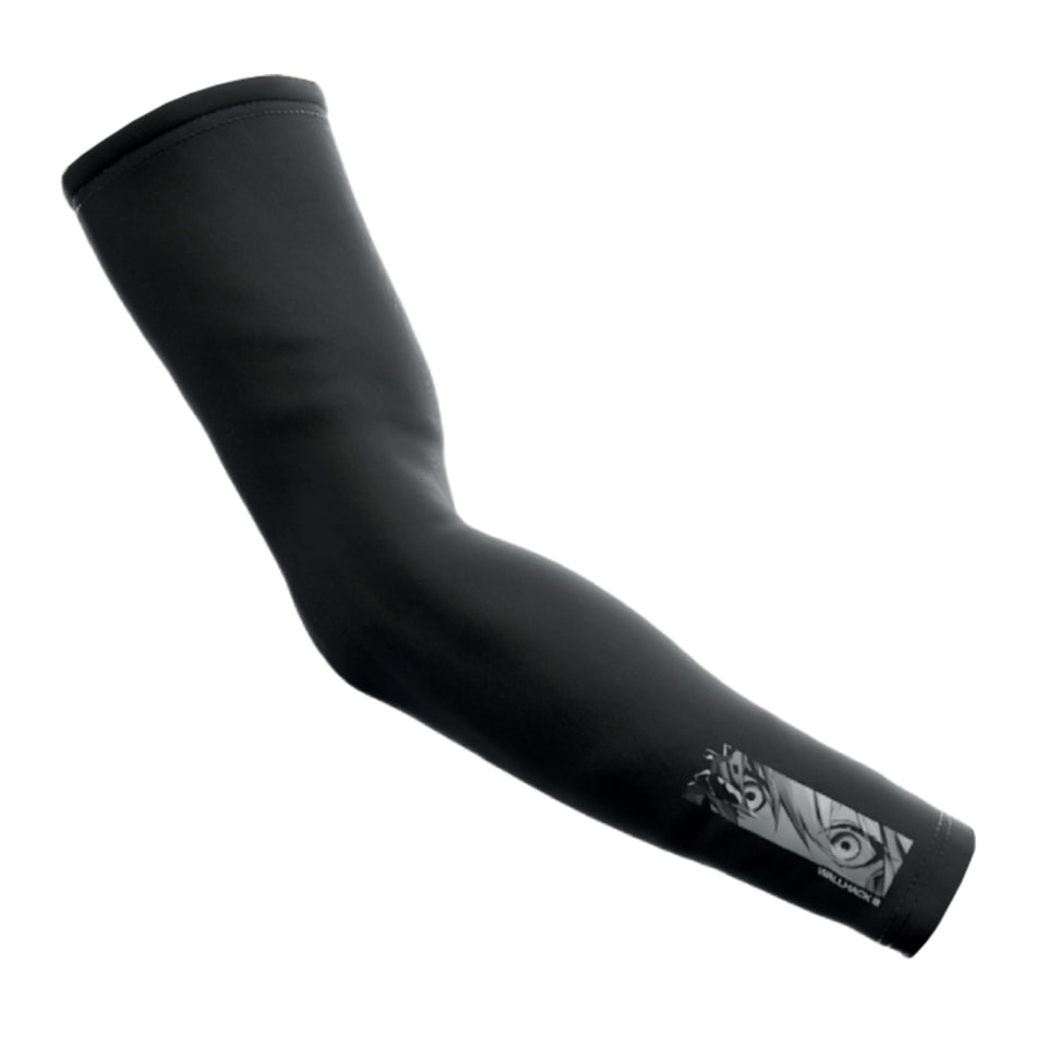 Wallhack Frenzy Sora arm sleeve closeup shows breathable material for long gaming sessions.