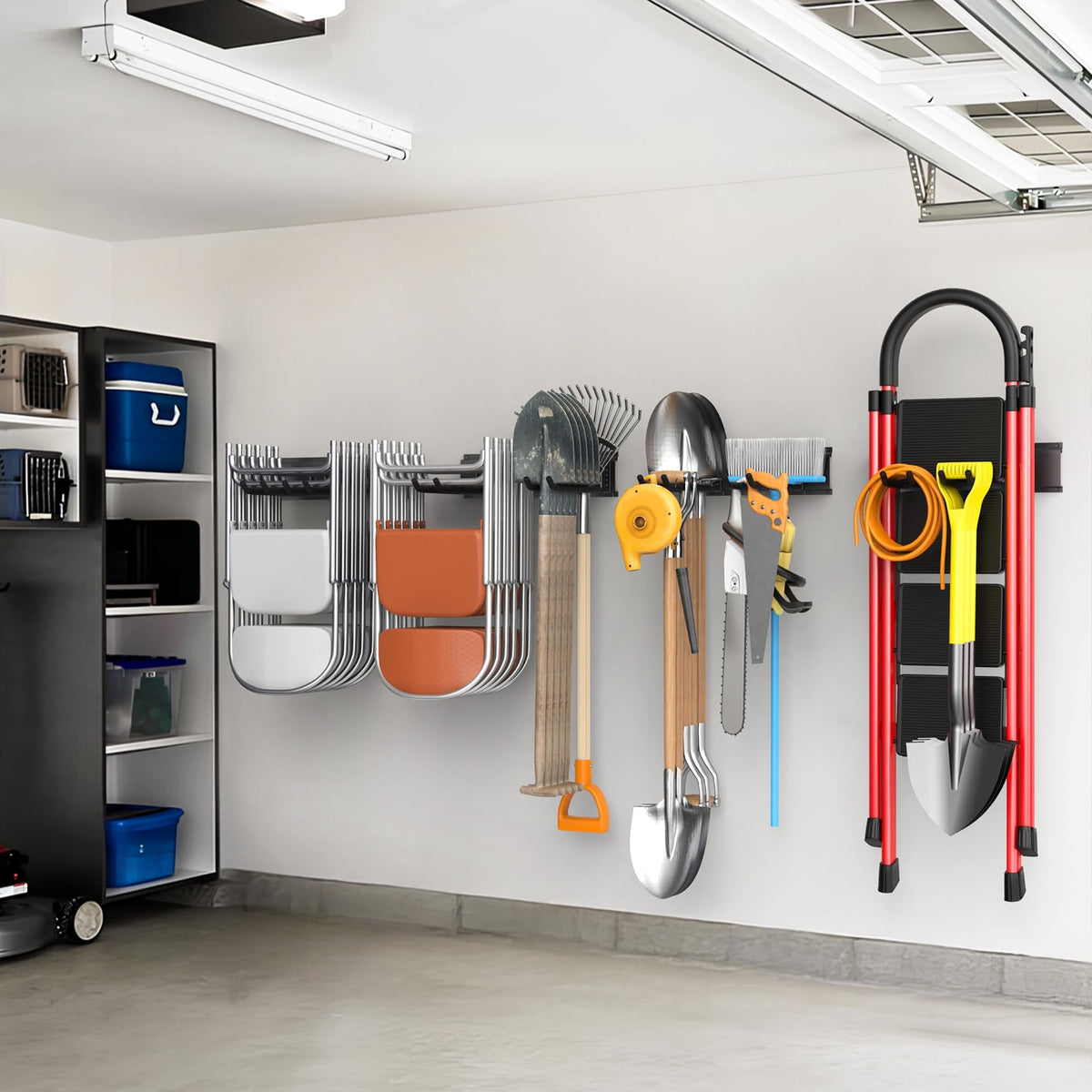 WALMANN eight 11-inch heavy-duty hooks hold multiple tools in one rack