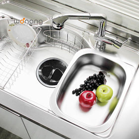 WANANG dishpan ideal for washing vegetables and fruits in batches.