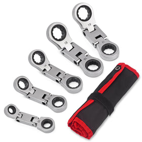 wanlvkang stubby wrench set in hand, ideal for tight spaces.