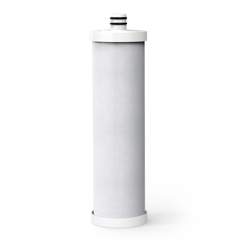 Waterdrop C3 under-sink filter housing enables easy replacement and reliable performance.