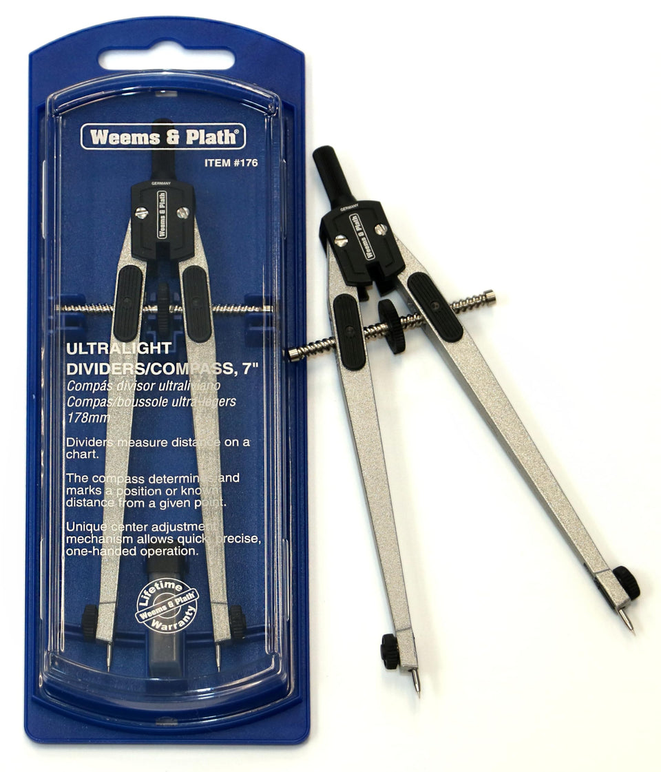 Weems and Plath 176 Ultralight Divider in closed position for quick one-handed setup