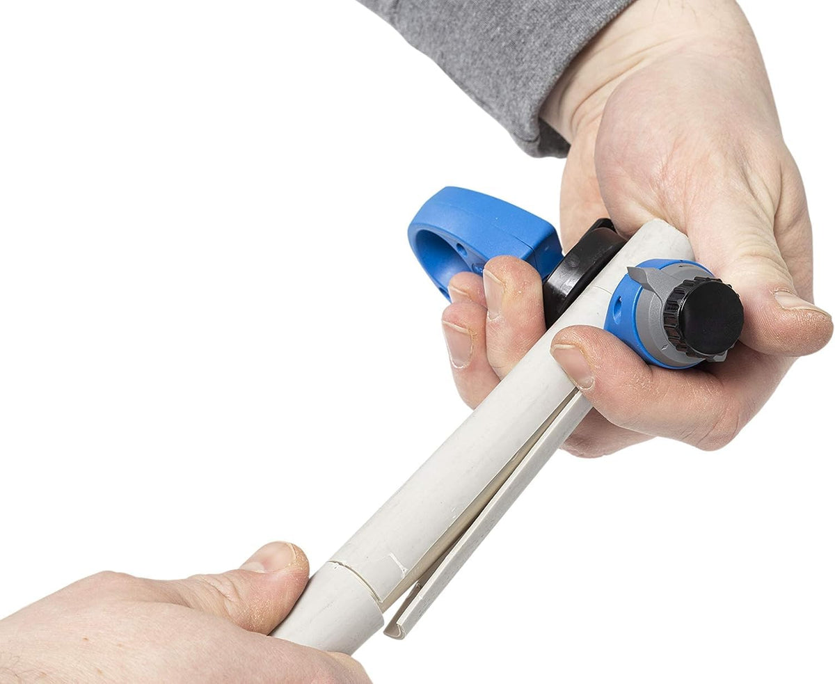 WEICON depth-adjustment knob enables exact blade depth for consistent stripping