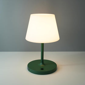 WEILAILUX outdoor table lamp in green front view with warm ambient light for patios