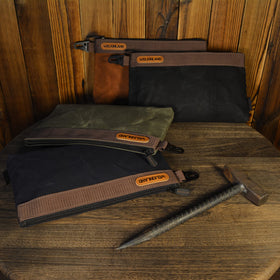 Welkinland waxed canvas texture close-up highlighting waterproof durability for outdoor use.